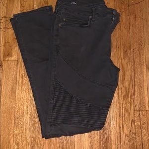 Men’s True Religion